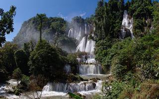 Reis met Thaitraveldreams naar de Thi Lo Su watervallen in Umphang Thailand
